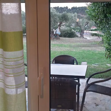 شقة Cape Achladies - Mitikas مدينة سكياثوس